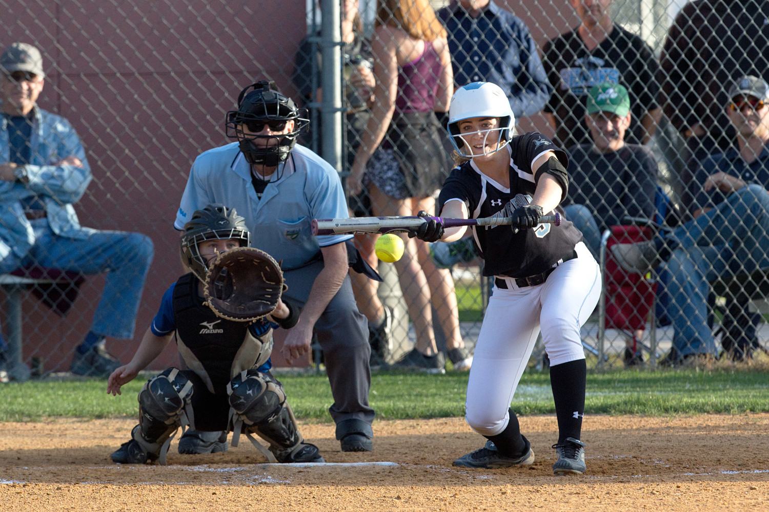 Michelle Holder lays down a bunt for Ponte Vedra